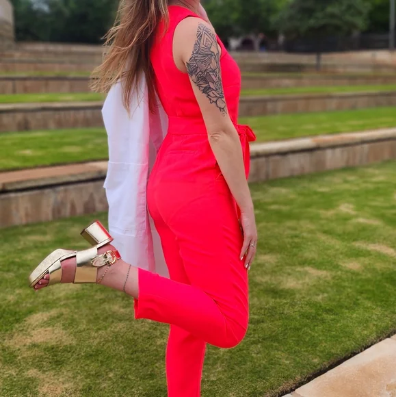 Banana Republic pink jumpsuit - Picture 2 of 2